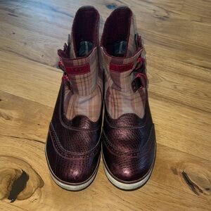 UGG Australia MARAIS 1001797 Plaid Waterproof Snow Boots.